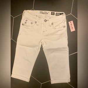 NWT- Miss Me girl - cuffed carpi jeans in white color